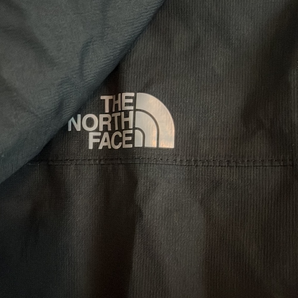 Northface Rainproof Jacket - image 7